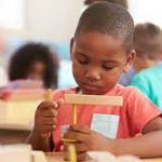 En quoi consistent les formations Montessori